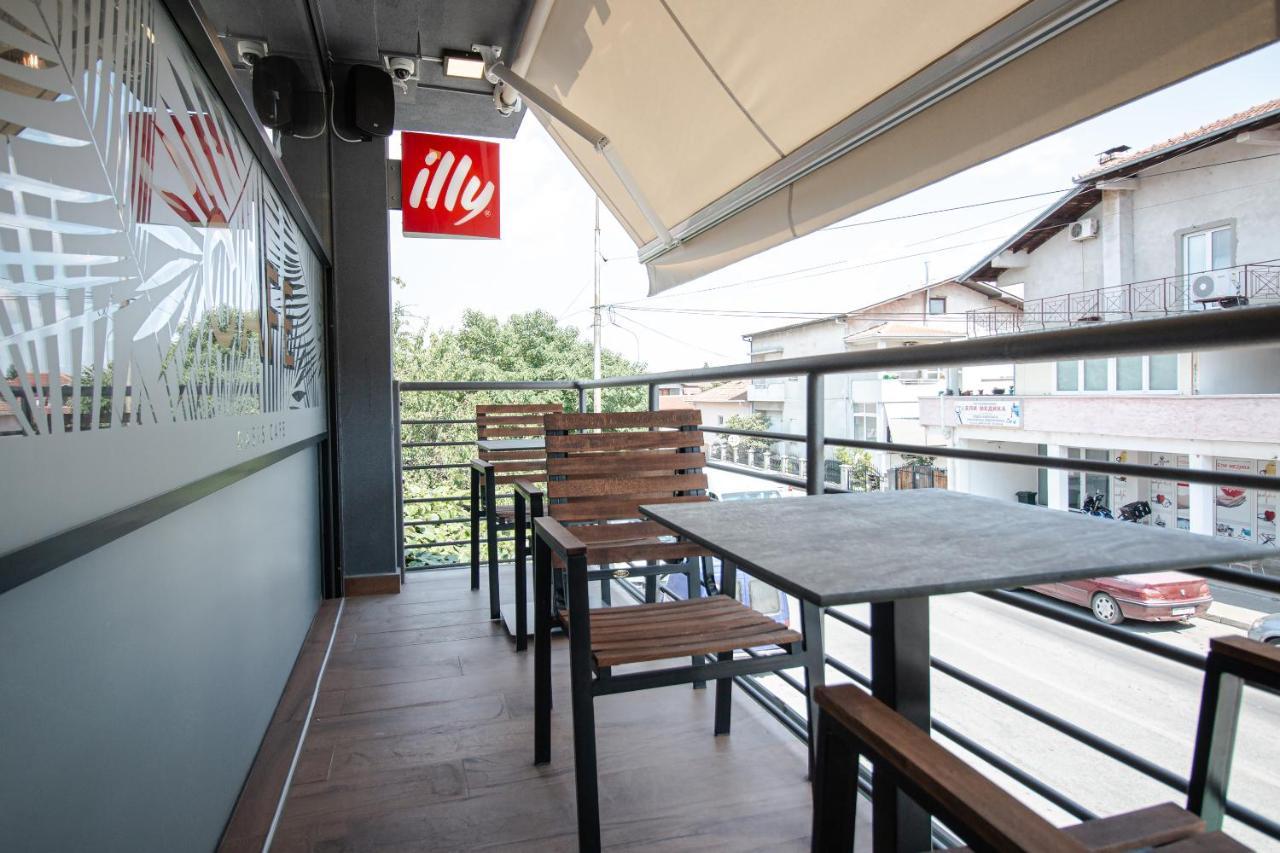 Oasis Apartments เกฟเกลียา ภายนอก รูปภาพ