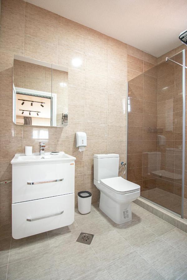 Oasis Apartments เกฟเกลียา ภายนอก รูปภาพ