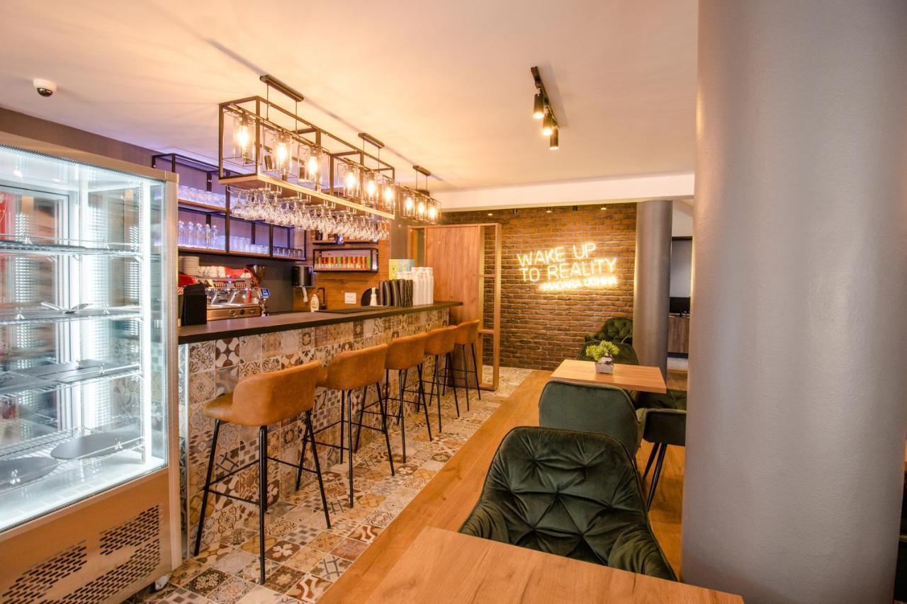Oasis Apartments เกฟเกลียา ภายนอก รูปภาพ
